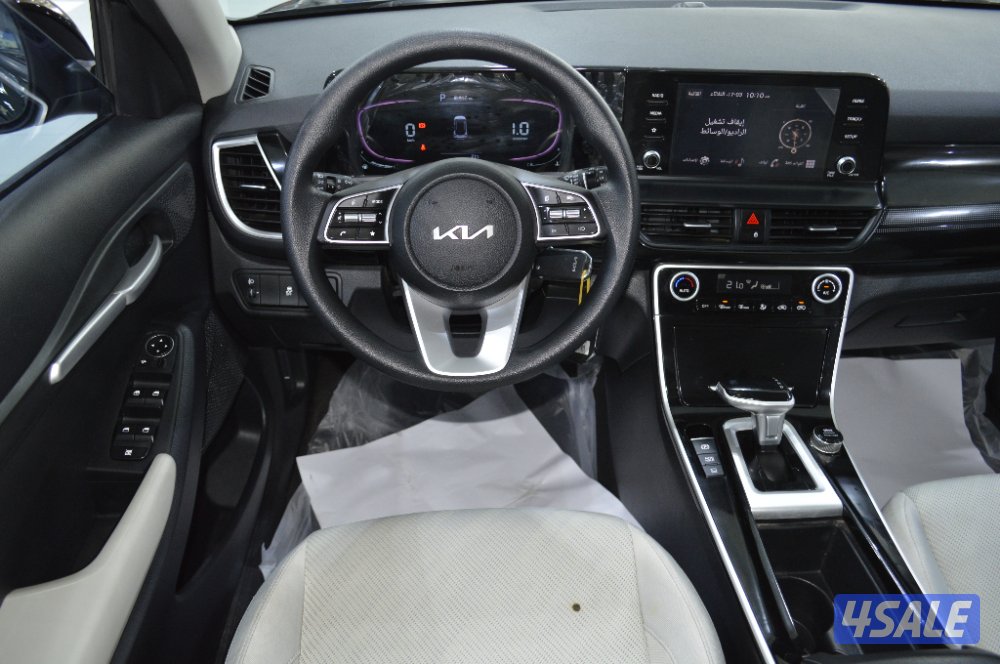 2024 Kia Seltos 15L FWD Excellent Condition6