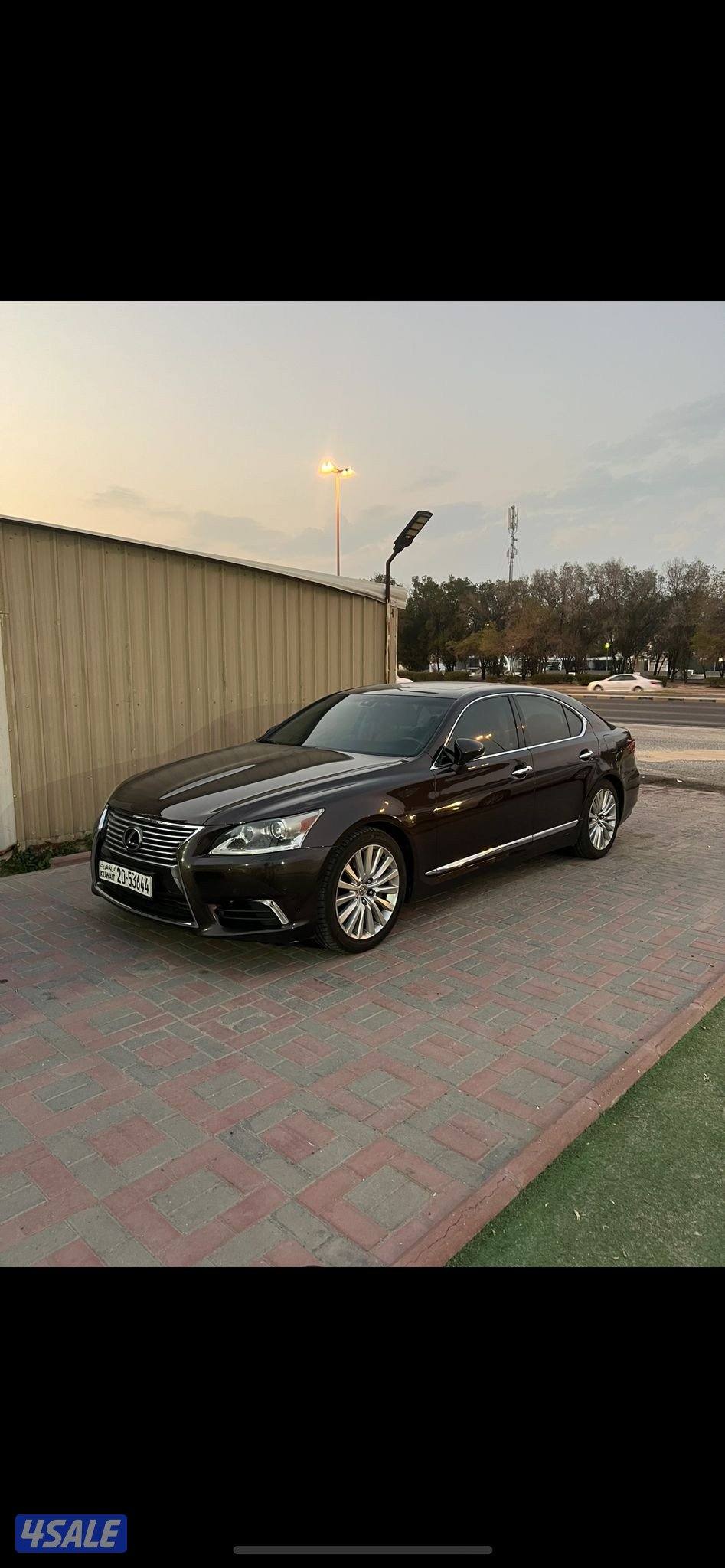 لكزس 460 LS الساير 20130