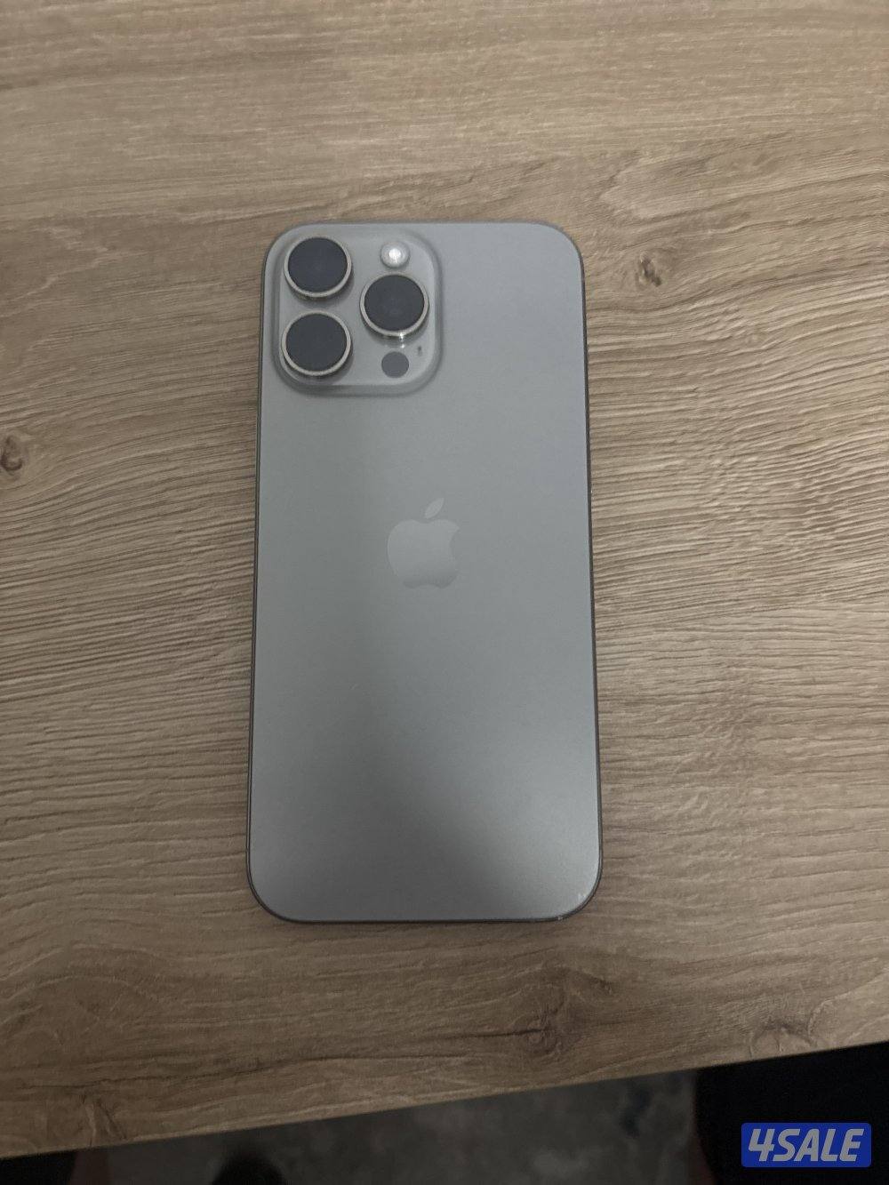 آيفون 16 برو ماكس3