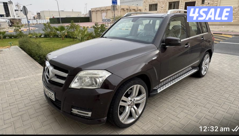 للبيع مرسيدس GLK موديل 20121