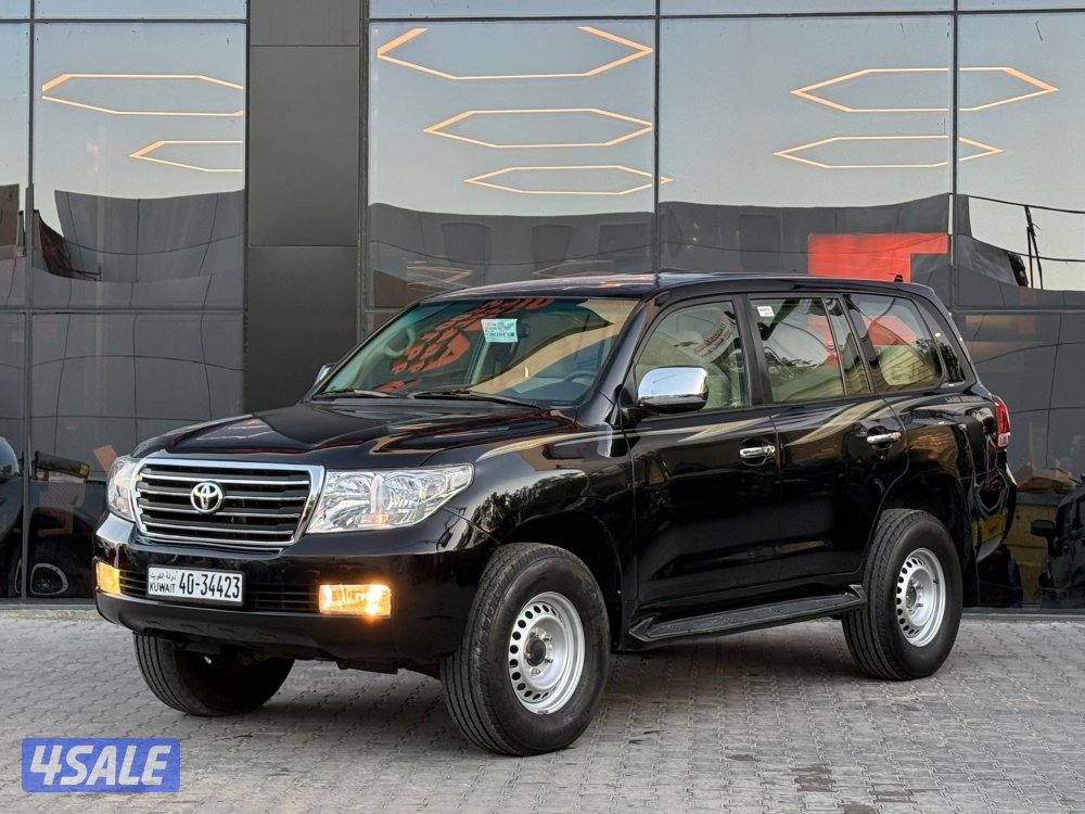 LAND CRUISER GXR V-6 _ 20091