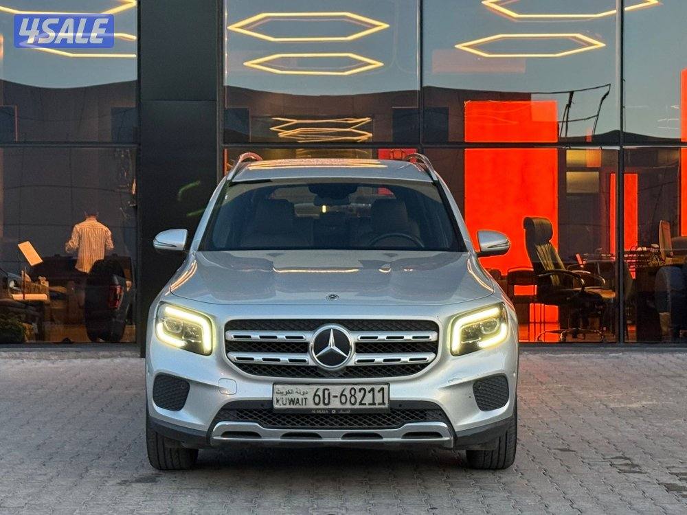 MERCEDES GLB200 _20222