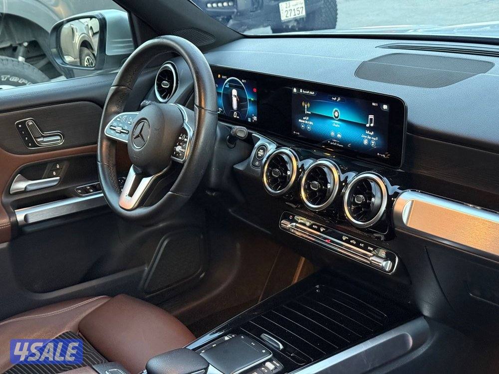 MERCEDES GLB200 _20227