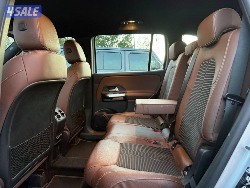 MERCEDES GLB200 _20229