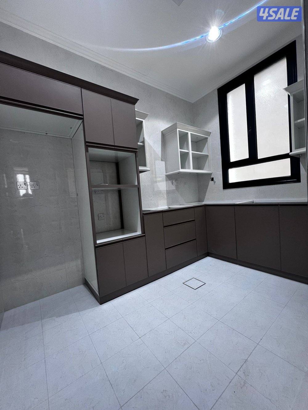 🏡للإيجار شقق غرب وجنوب عبدالله مبارك 🏡1