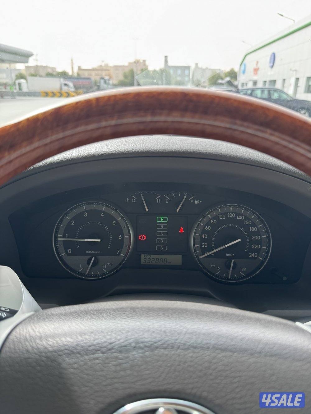 للبيع لاندكروزر GXR 20144