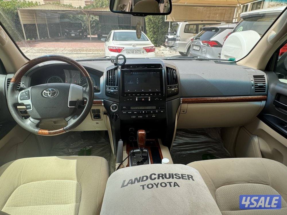 للبيع لاندكروزر GXR 20145