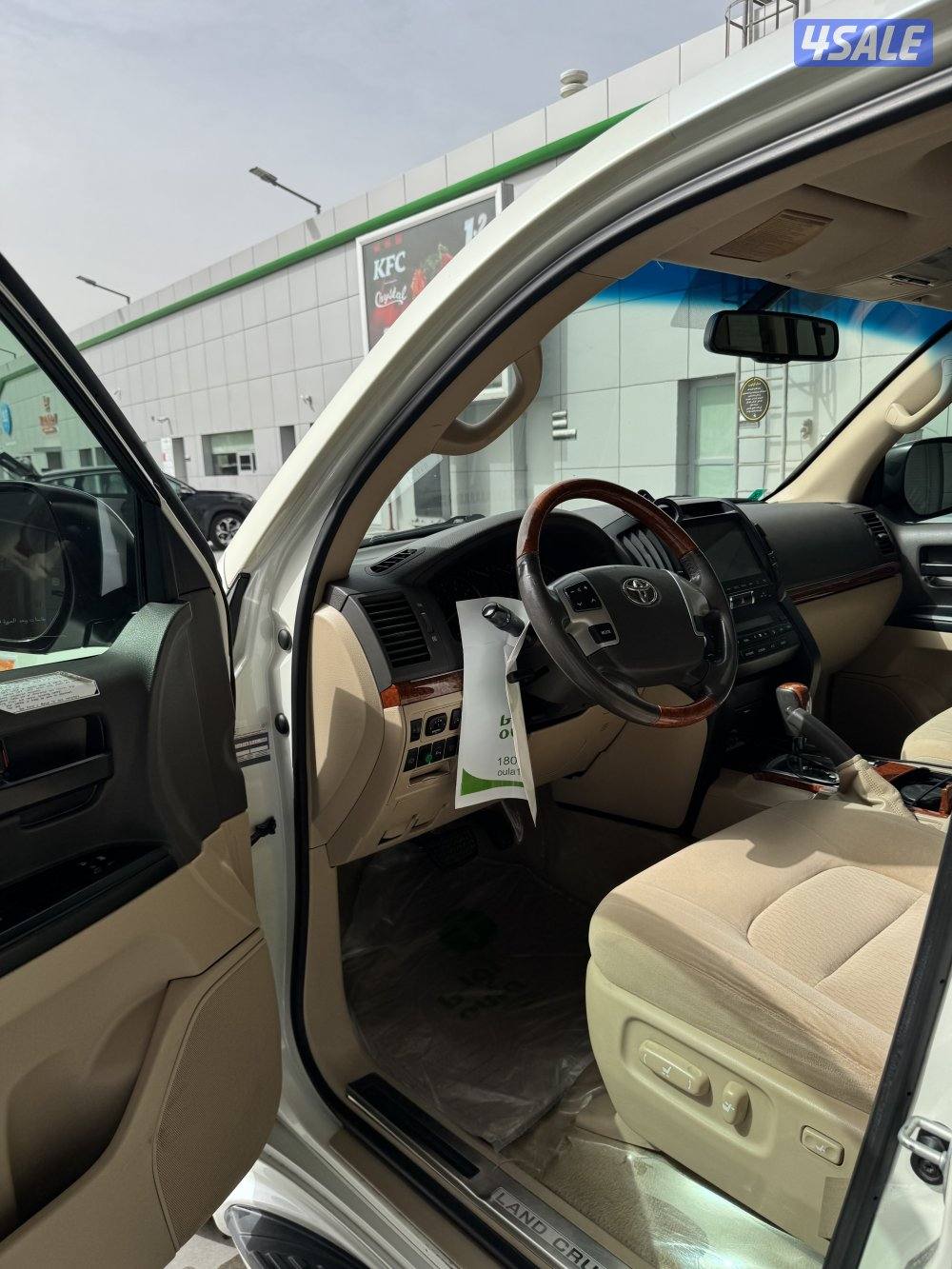 للبيع لاندكروزر GXR 20146