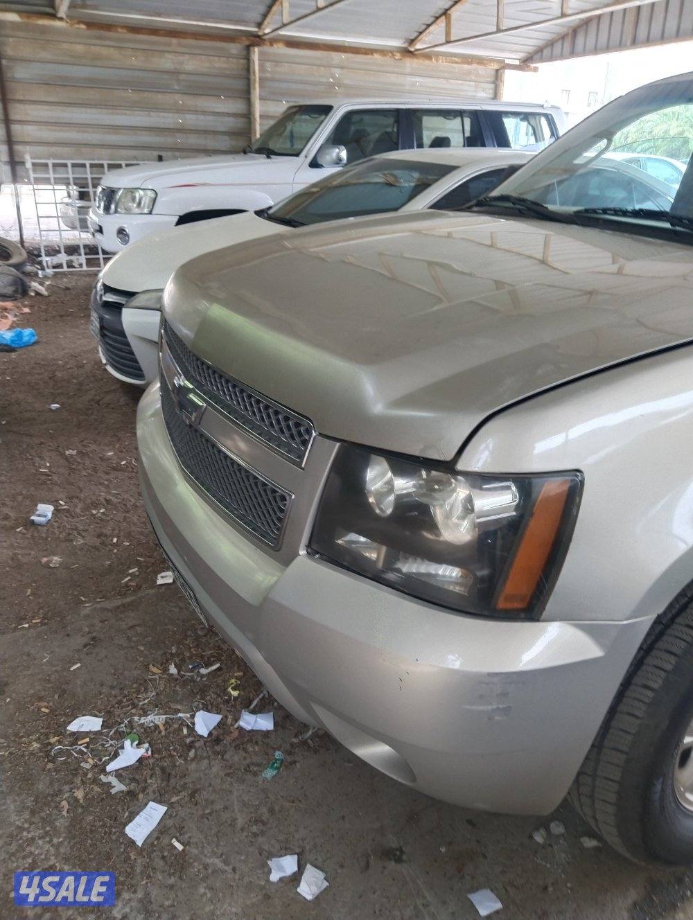 للبيع تاهو 2012مكيف ثلج تواير جدد بسمه سنه3