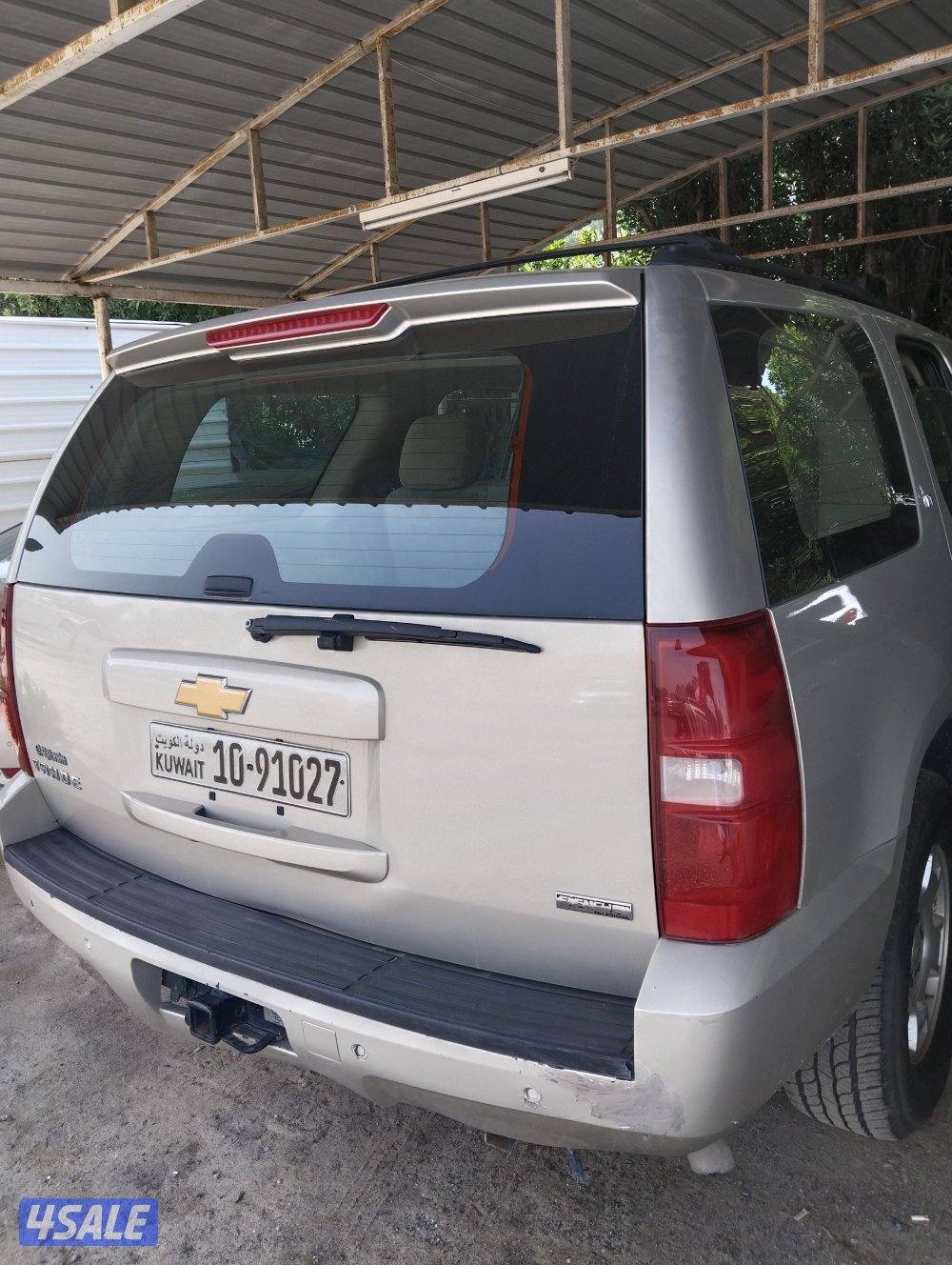 للبيع تاهو 2012مكيف ثلج تواير جدد بسمه سنه4