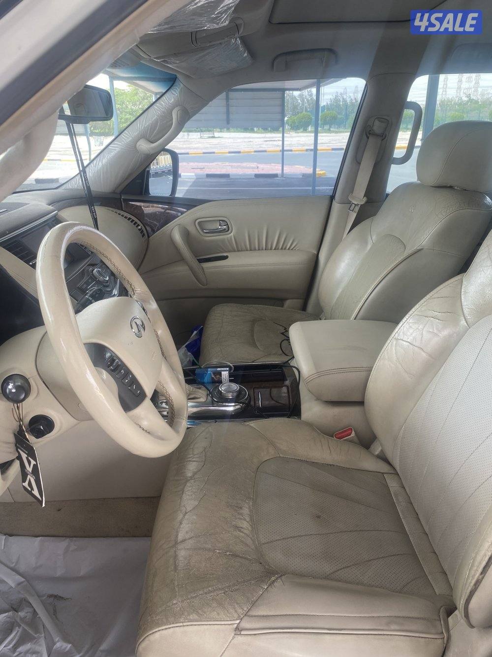 للبيع انفينيتي QX56  فحصه معاه1