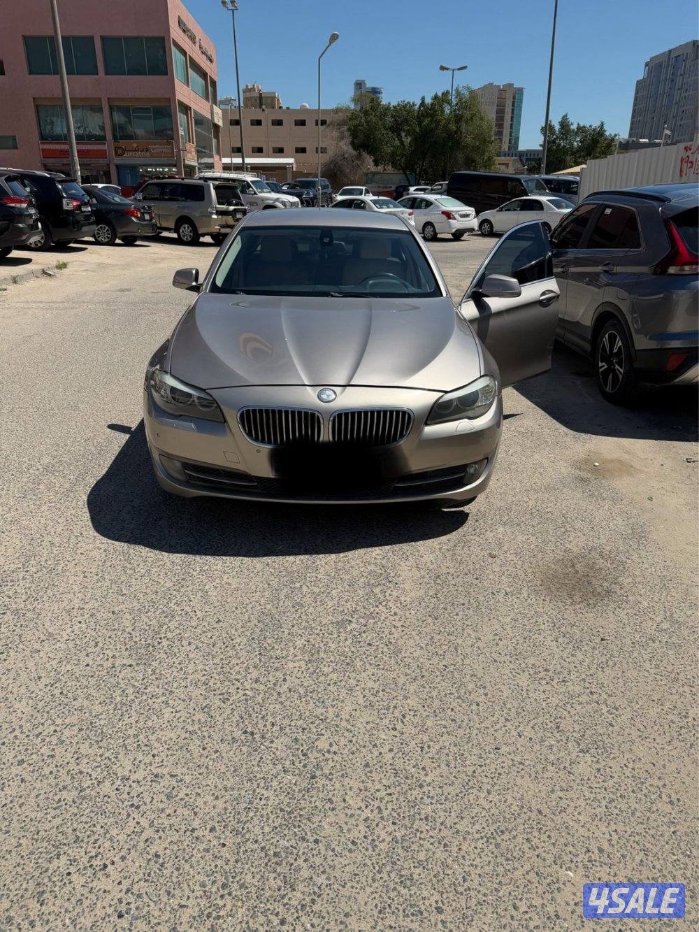 للبيع بي ام 520i ماشي 157 شرط الفحص قيم مكينه شاصي0