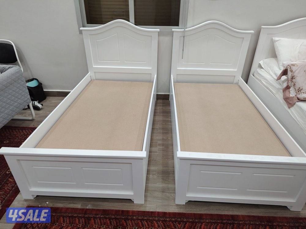 اسره طبيه وفرشات طبية بكل المقاسات وأرخص الأسعار وجميع الدزينات والالو2