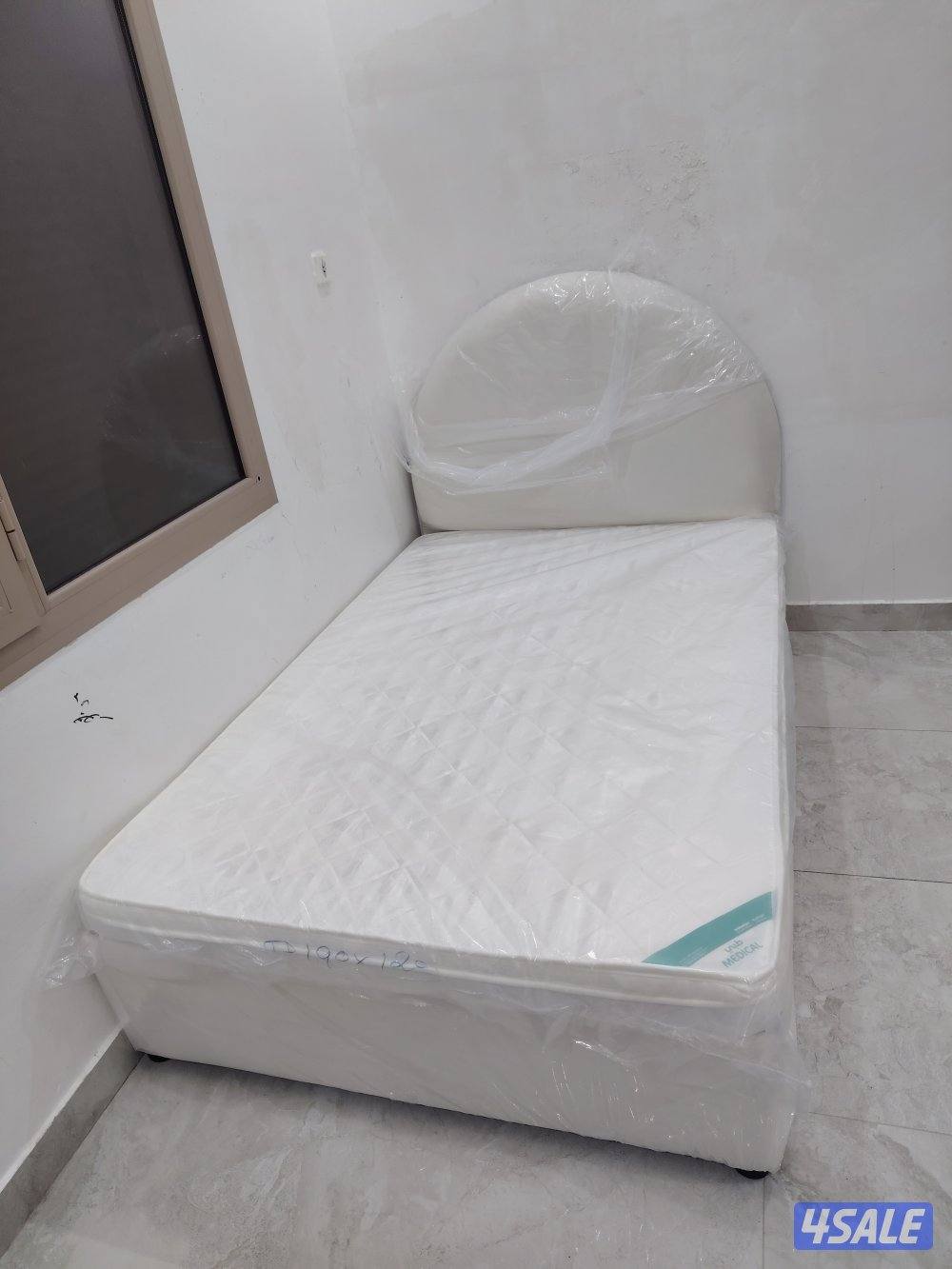 اسره طبيه وفرشات طبية بكل المقاسات وأرخص الأسعار وجميع الدزينات والالو8