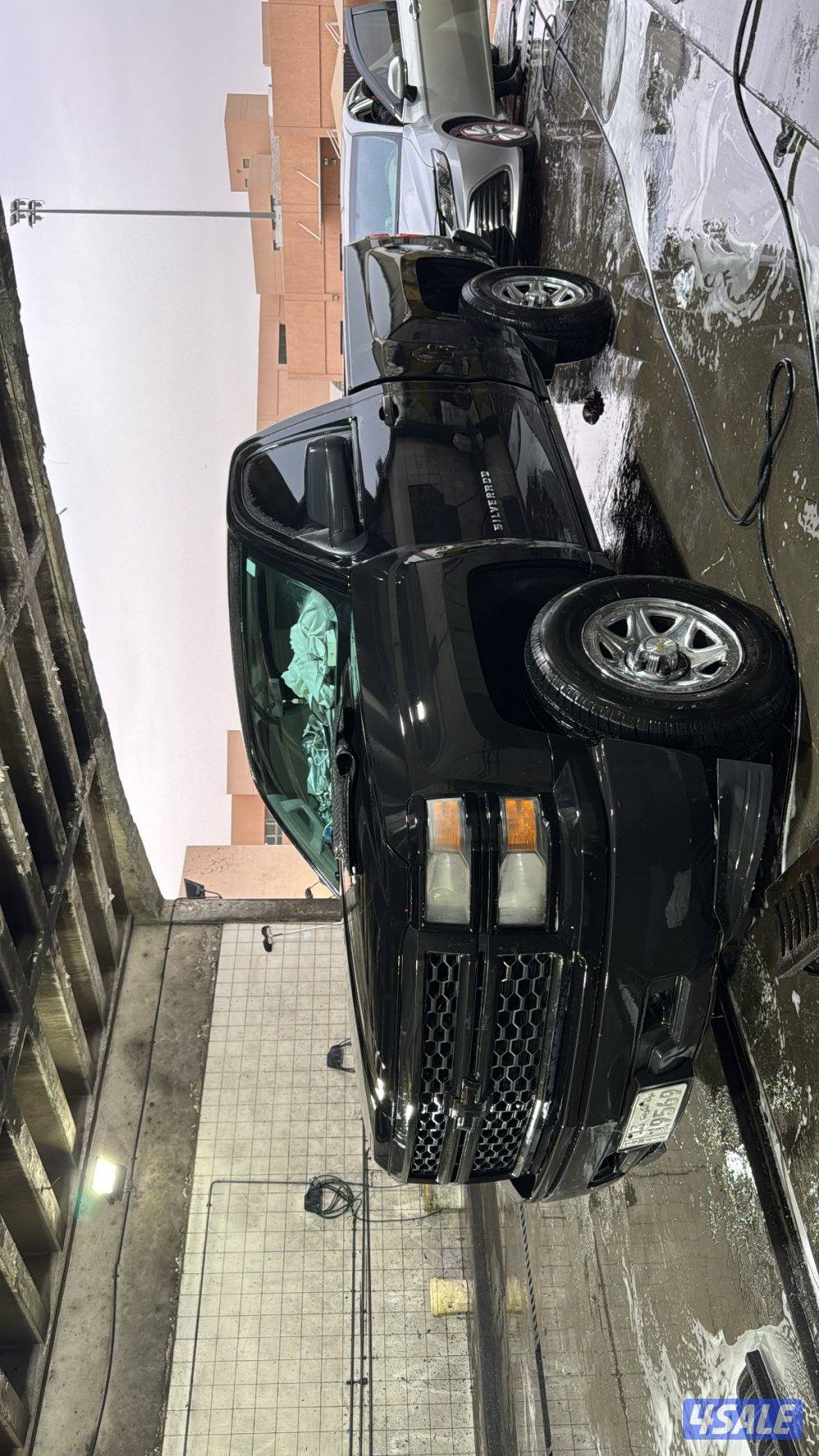 للبيع سلفرادو 20152