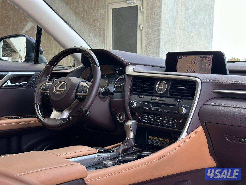 لكزسRX350 موديل2018 عداد75الف وارد الساير سيرفس منتظم5