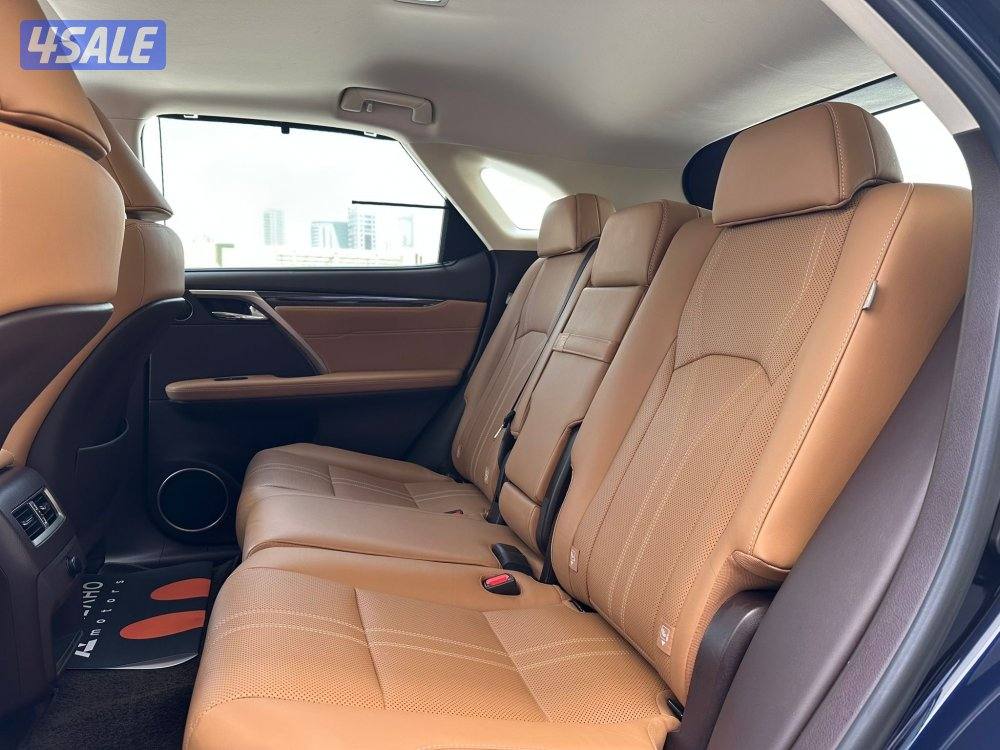 لكزسRX350 موديل2018 عداد75الف وارد الساير سيرفس منتظم8