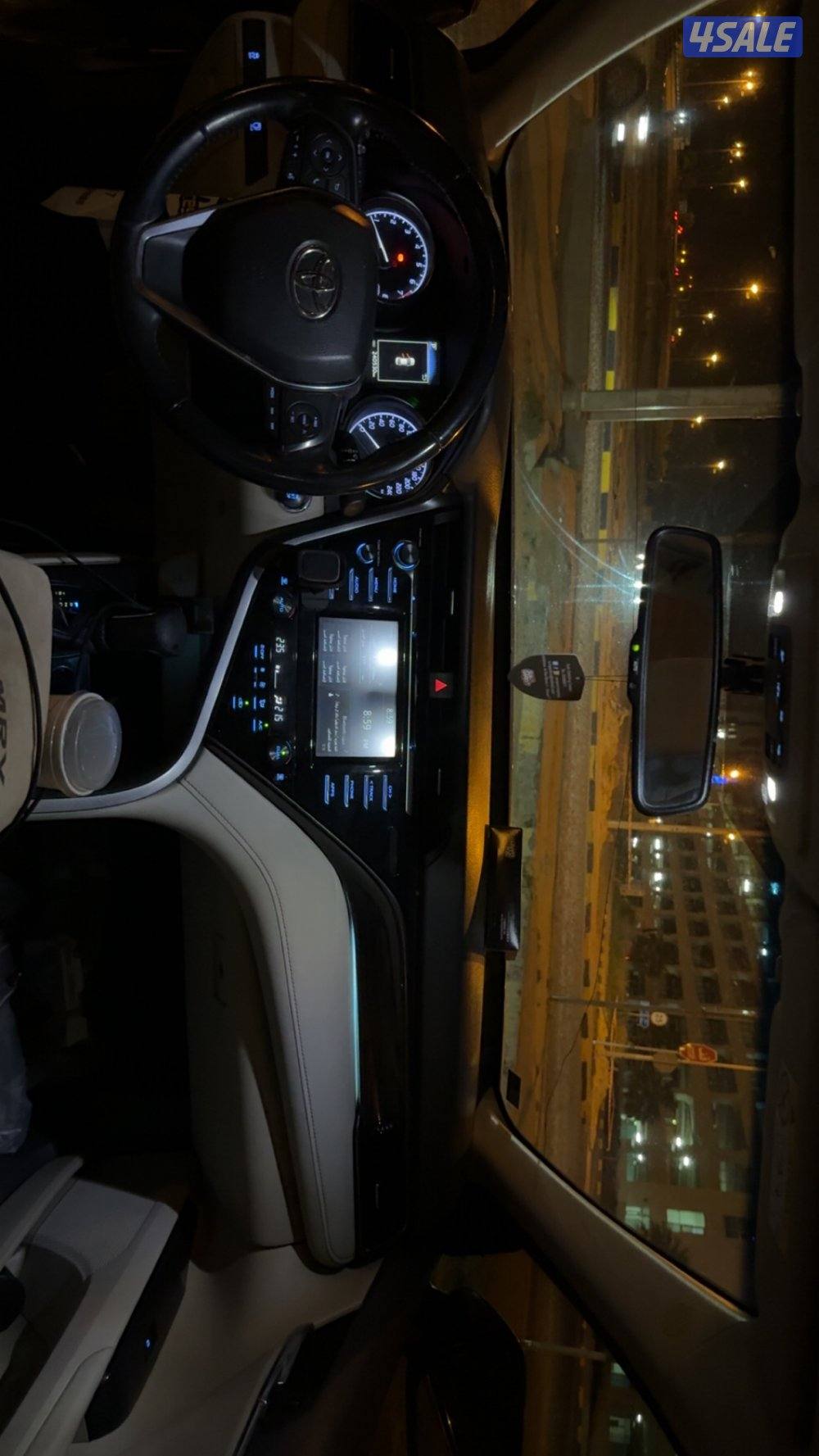 للبيع كامري 2019 GLE1