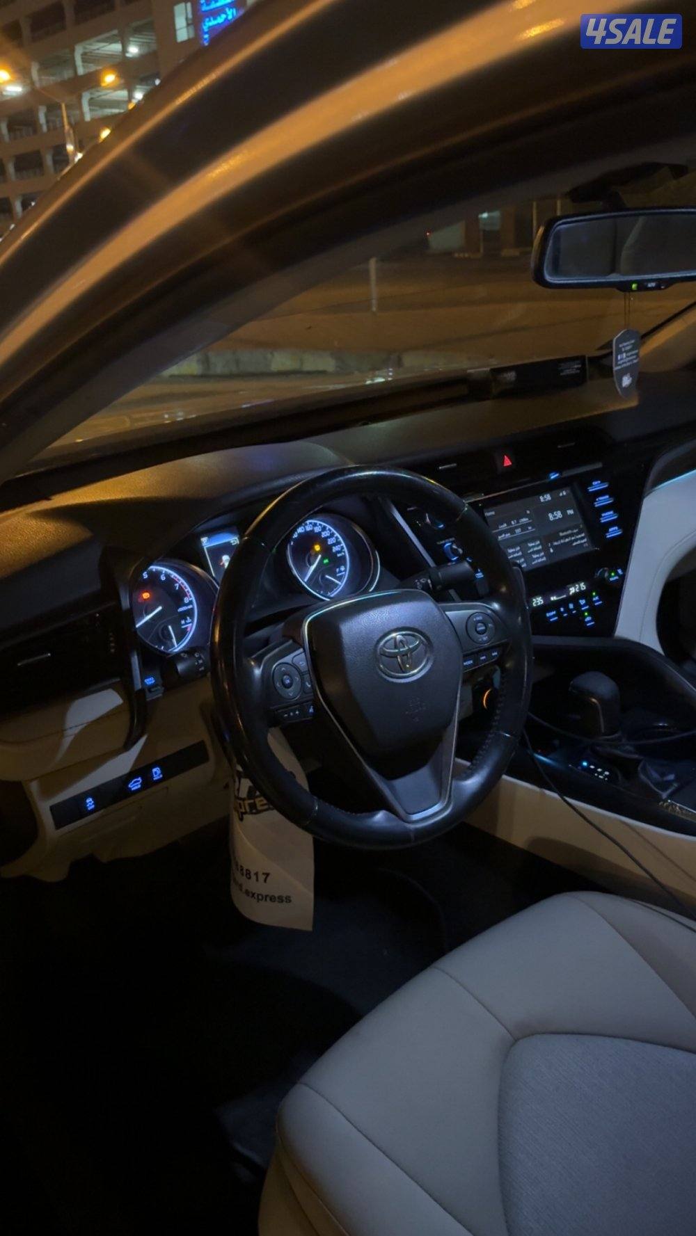 للبيع كامري 2019 GLE5