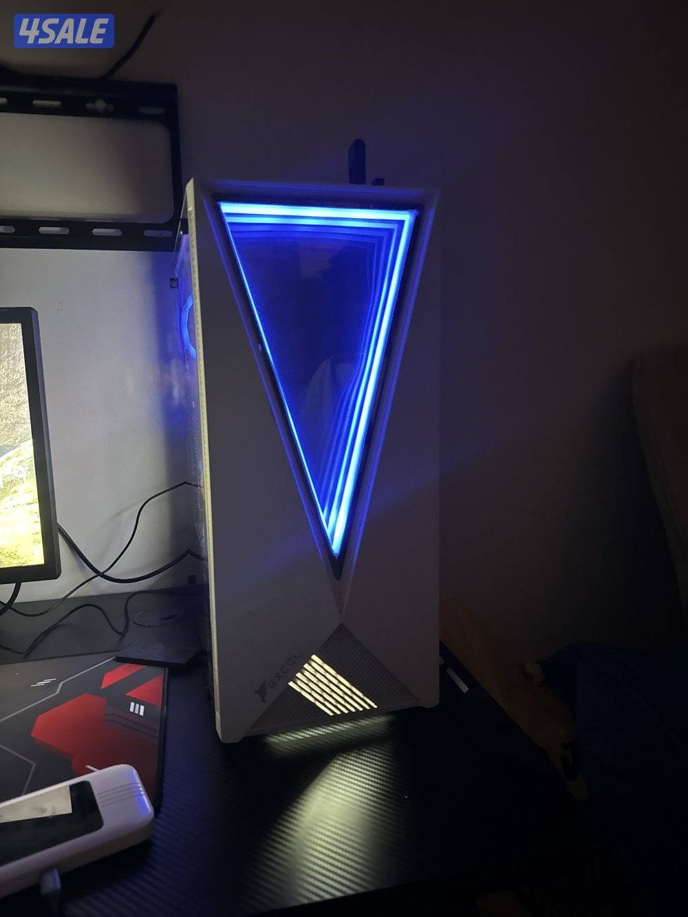 للبيع بي سي1