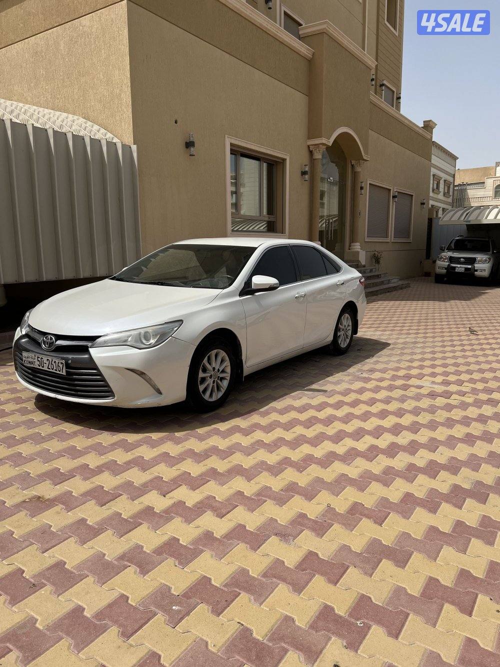 للبيع كامري موديل 20170