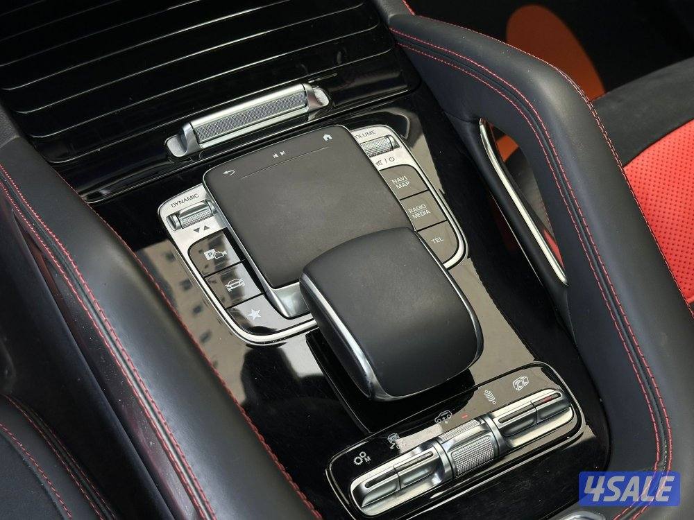 مرسيدسGLE53 AMG موديل2021 عداد81الف وارد الملا سيرفس منتظم11