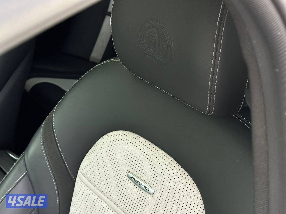 مرسيدسC63S AMG موديل2020 عداد109الف وارد الملا سيرفس منتظم+تصريح مرور14