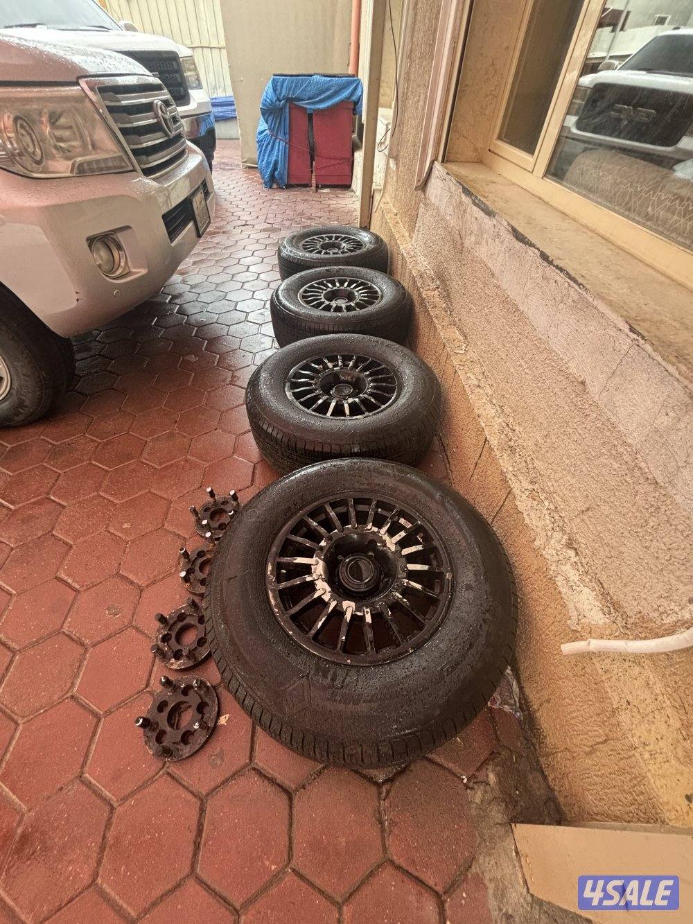 للبيع رنقات برايد عليها رشه مطفي اسود الرجات نظيفه لا جاها مخرطه1