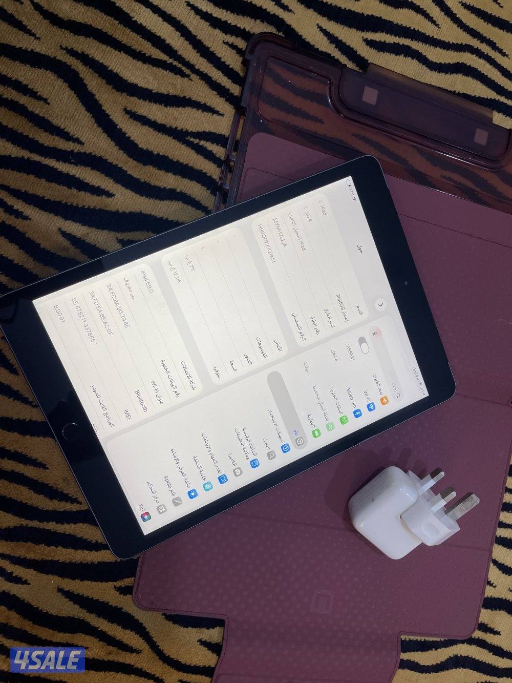 ايباد ابل 8 الثامن 32 قيقا خط شريحة شاشة 10،2 نظيف ولا زلغ مع كفر اصلي2
