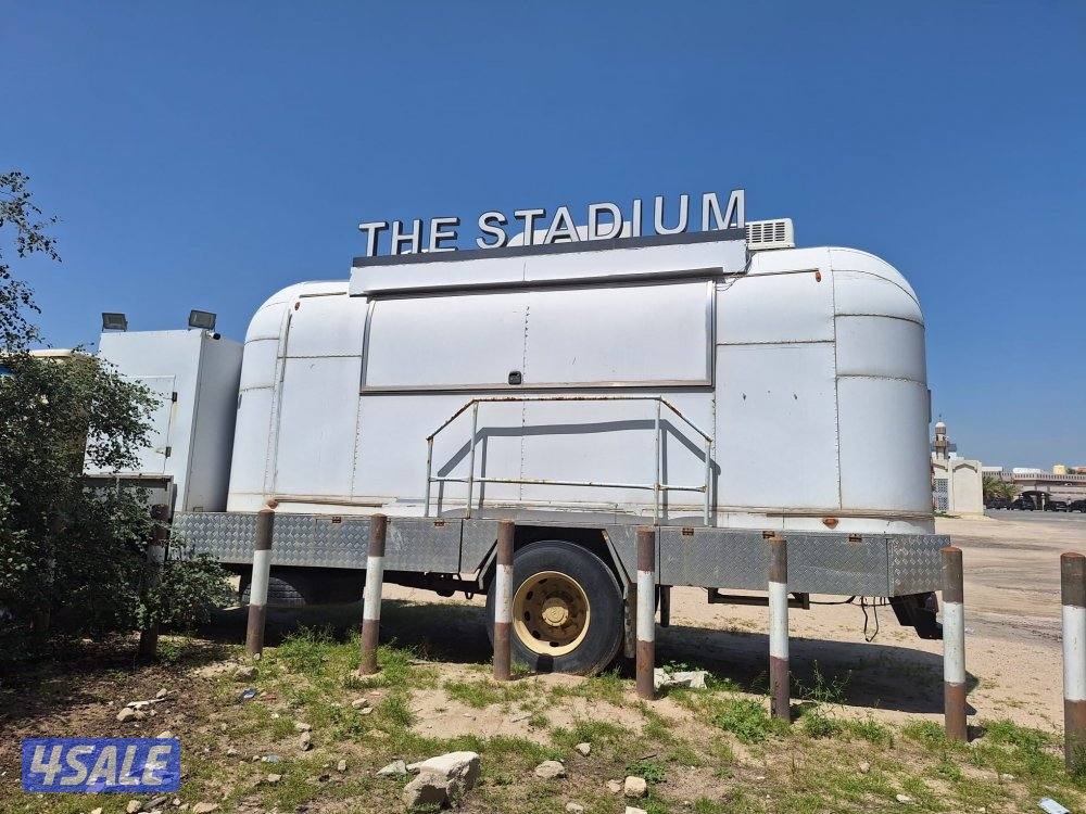 فود ترك مع المعدات4