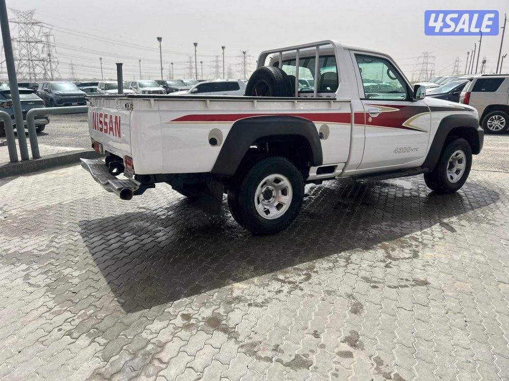 نيسان باترول SGL وانيت موديل 2012 ماشى 395.000 k.m3