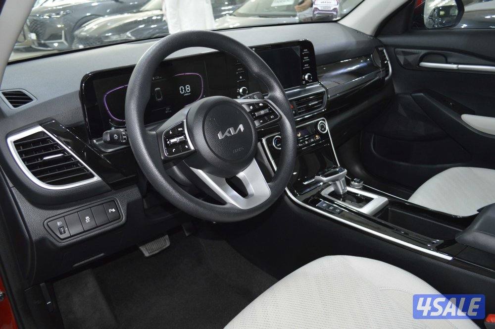 2024 Kia Seltos | 1.5L | Excellent Condition | Low Mileage5