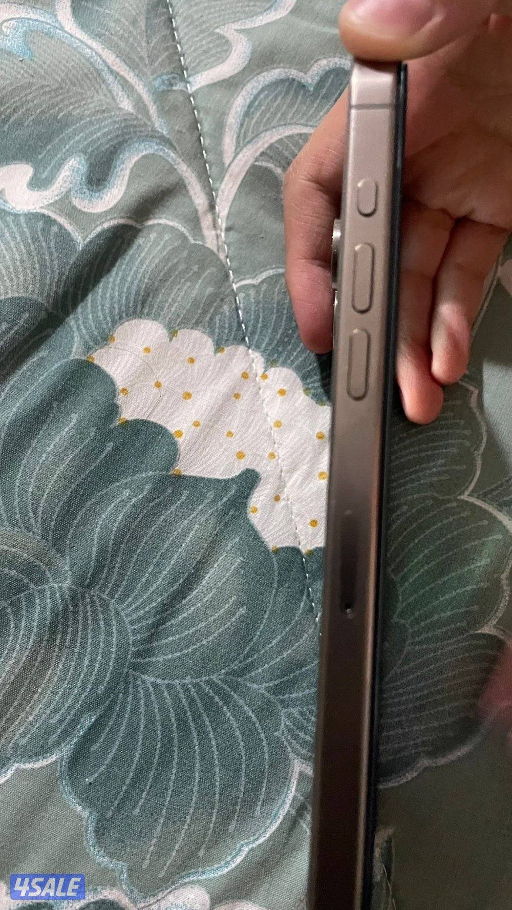 آيفون 15برو مكس 512 قيقا4