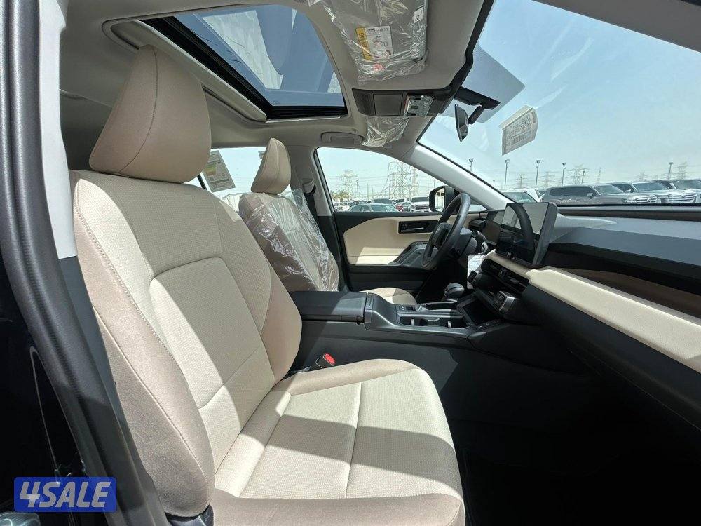 تويوتا XLE-RAV4 موديل 2026 اصفار  وارد الساير.شاشة أماميه 10.5انش5