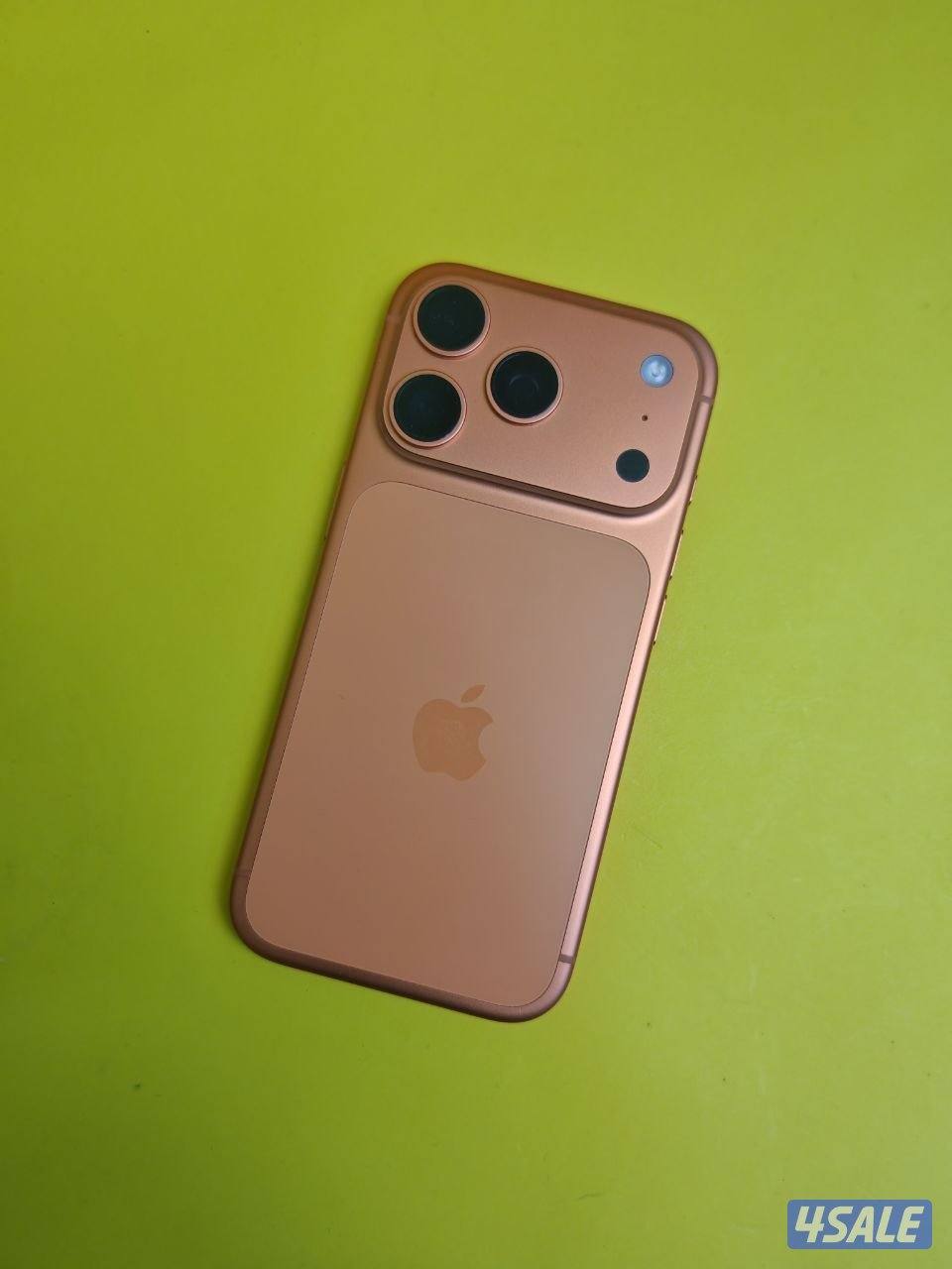 ايفون 17 برو برتقالي بطارية 100% مستعمل كالجديد iPhone 17 Pro 512GB7