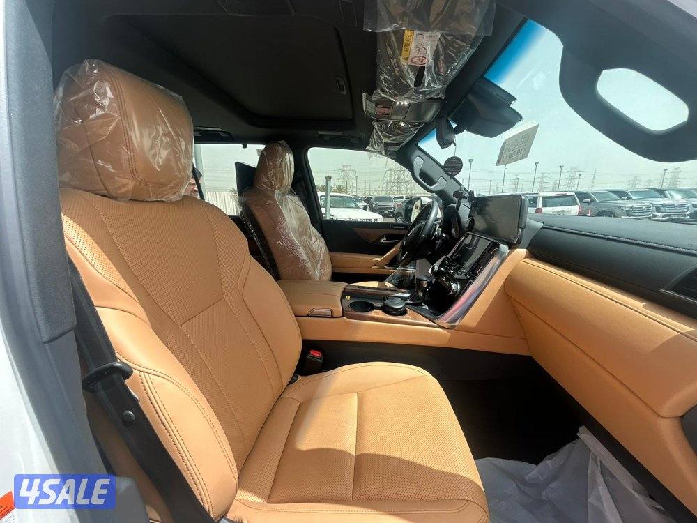 لكزس LX600 درجة اولى  twinturbo .V6 موديل 2025 ماشي 39.000 k.m  وارد5