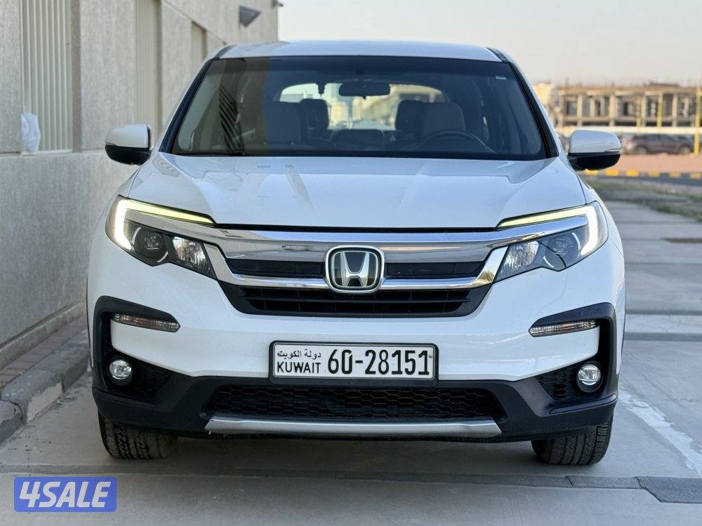 للبيع - هوندا بايلوت - موديل 2021 - عداد 136 - وارد الغانم - شرط الفحص4