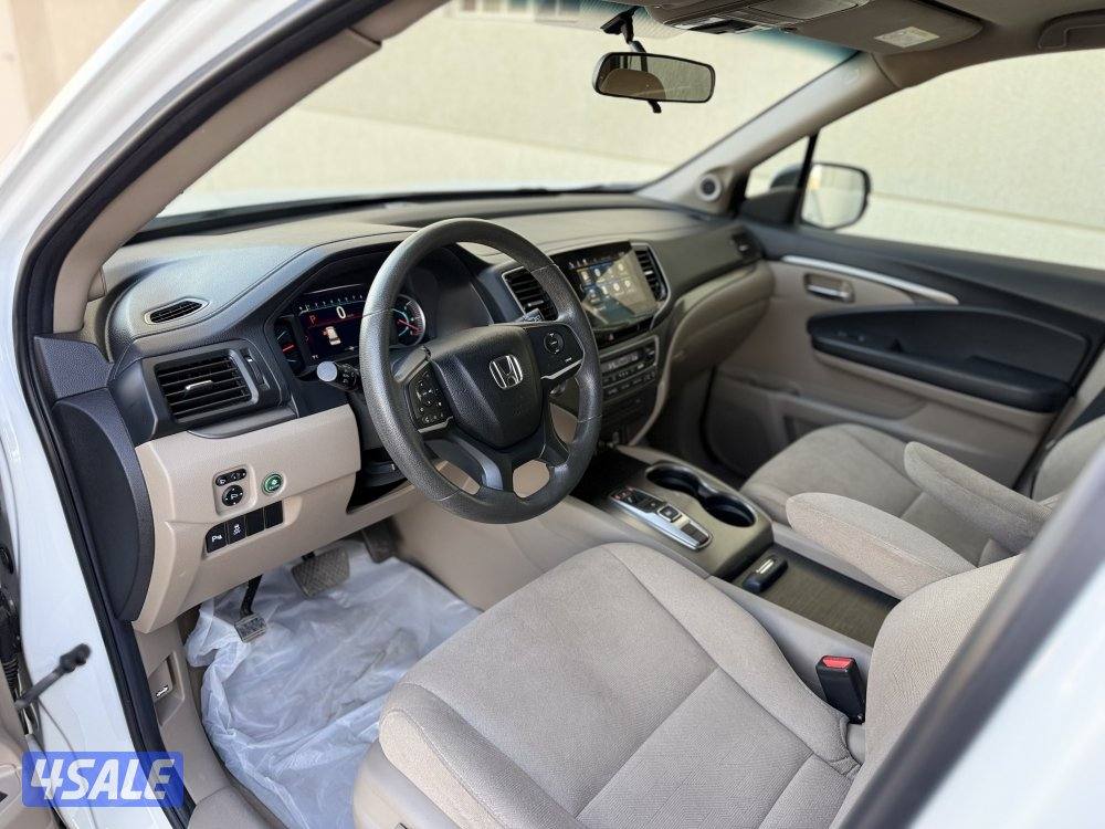 للبيع - هوندا بايلوت - موديل 2021 - عداد 136 - وارد الغانم - شرط الفحص6