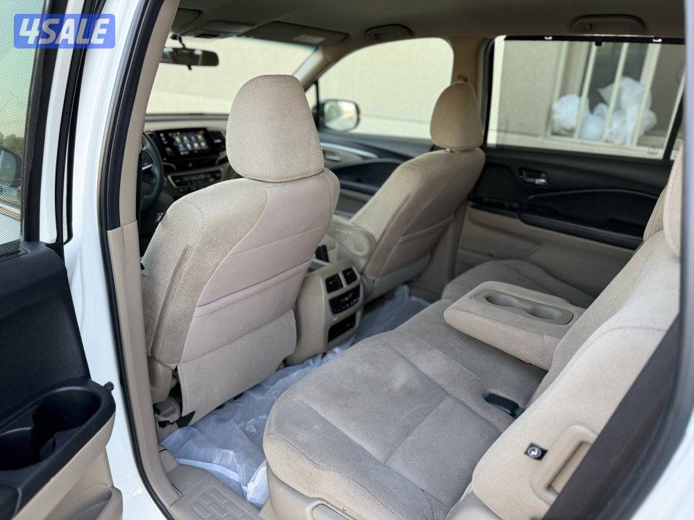 للبيع - هوندا بايلوت - موديل 2021 - عداد 136 - وارد الغانم - شرط الفحص7