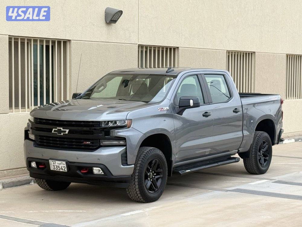 للبيع - سلفرادو تريل بوس - موديل 2020 - عداد 180 - وارد الغانم0