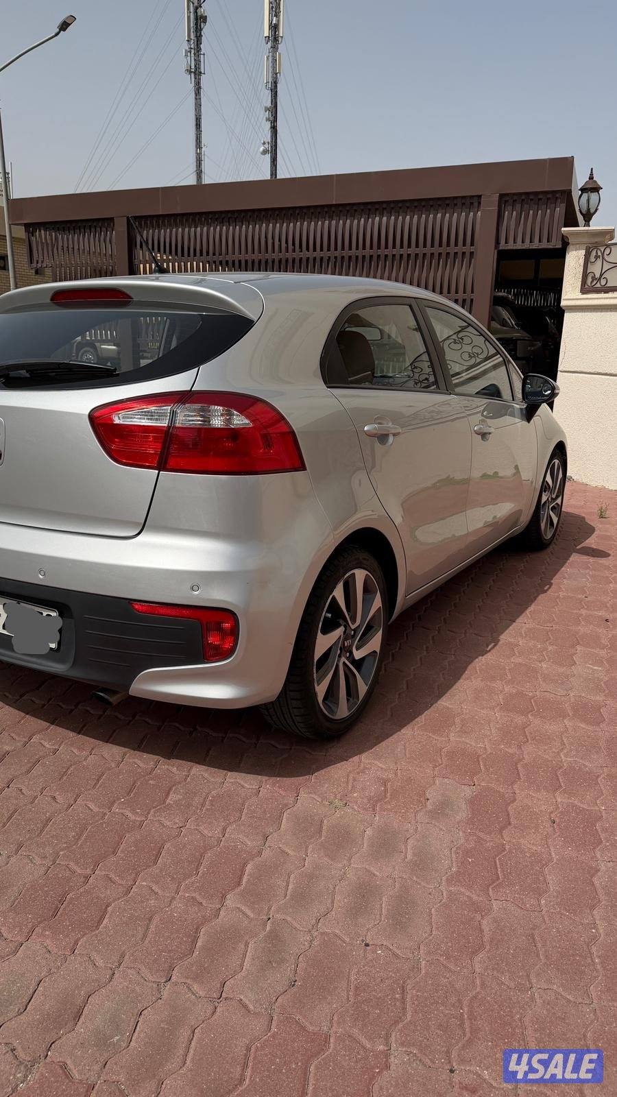 للبيع كيا ريو موديل 2016 لون رصاصي الموتر نظيف سيرفس الوكاله1