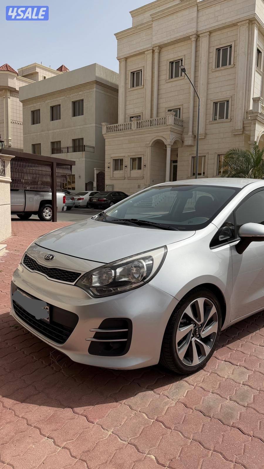 للبيع كيا ريو موديل 2016 لون رصاصي الموتر نظيف سيرفس الوكاله2