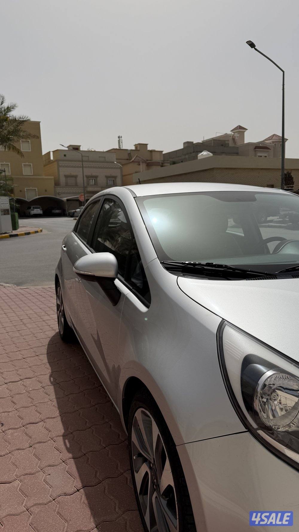 للبيع كيا ريو موديل 2016 لون رصاصي الموتر نظيف سيرفس الوكاله4