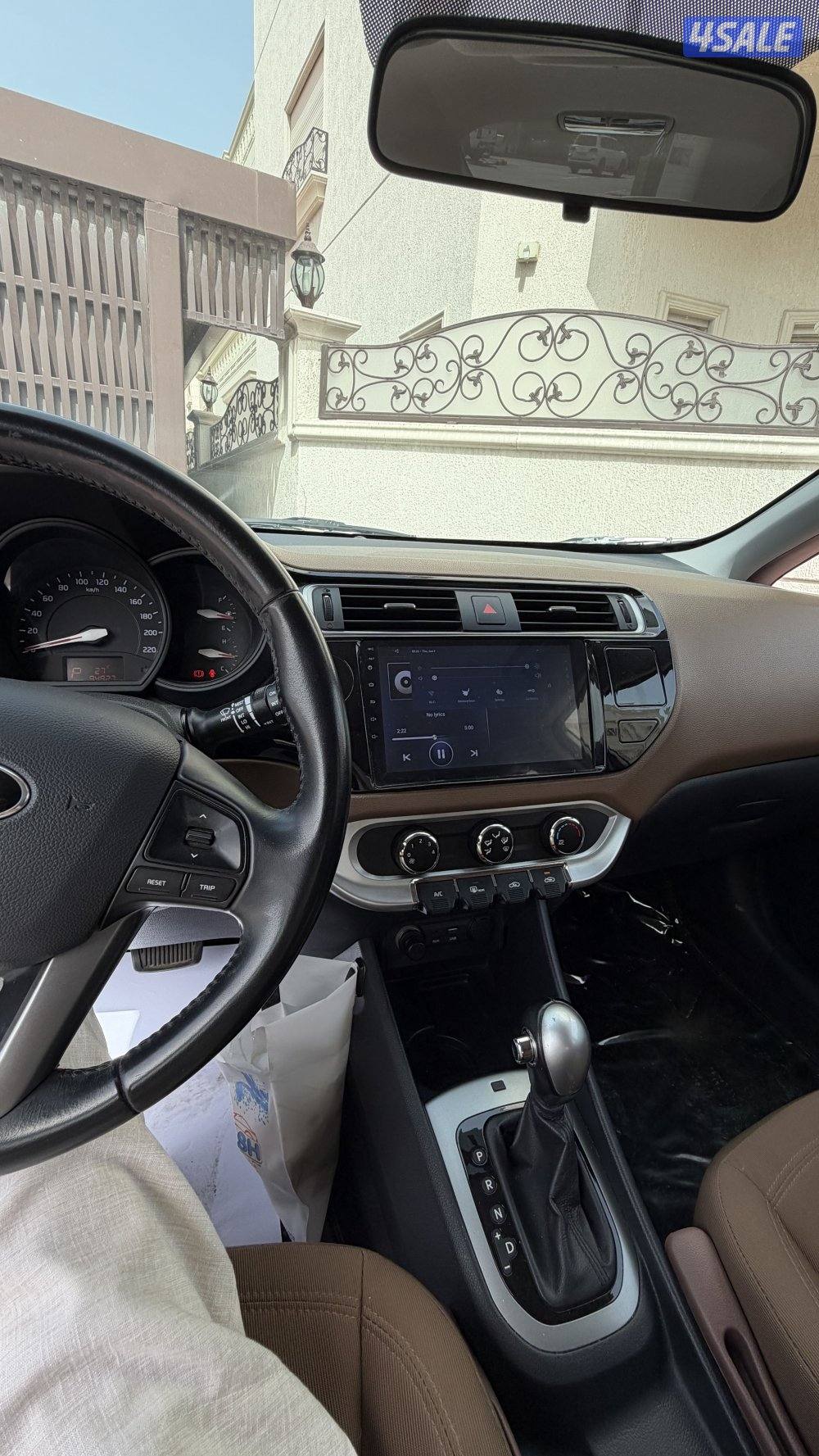 للبيع كيا ريو موديل 2016 لون رصاصي الموتر نظيف سيرفس الوكاله5