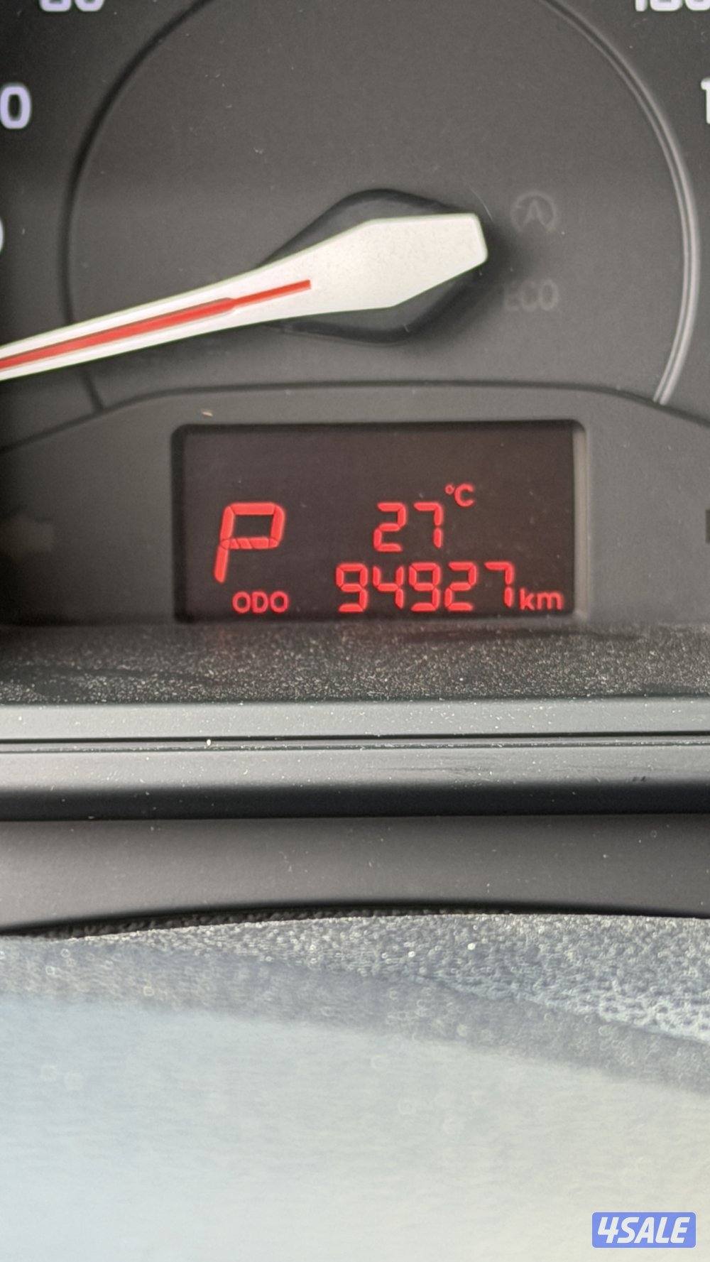 للبيع كيا ريو موديل 2016 لون رصاصي الموتر نظيف سيرفس الوكاله9