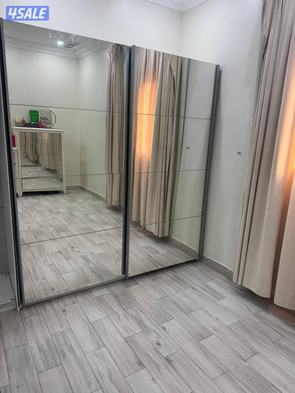 نقل عفش الكويت فك وتركيب الاثاث دقه في العمل والموعد ارخص الاسعار5