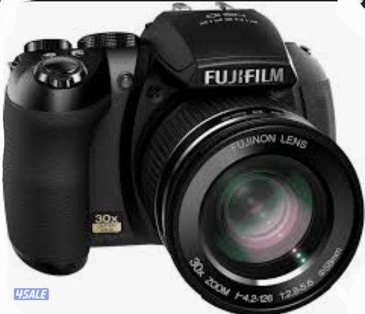 كاميرا fujifilm hs10 مع اغراضها2