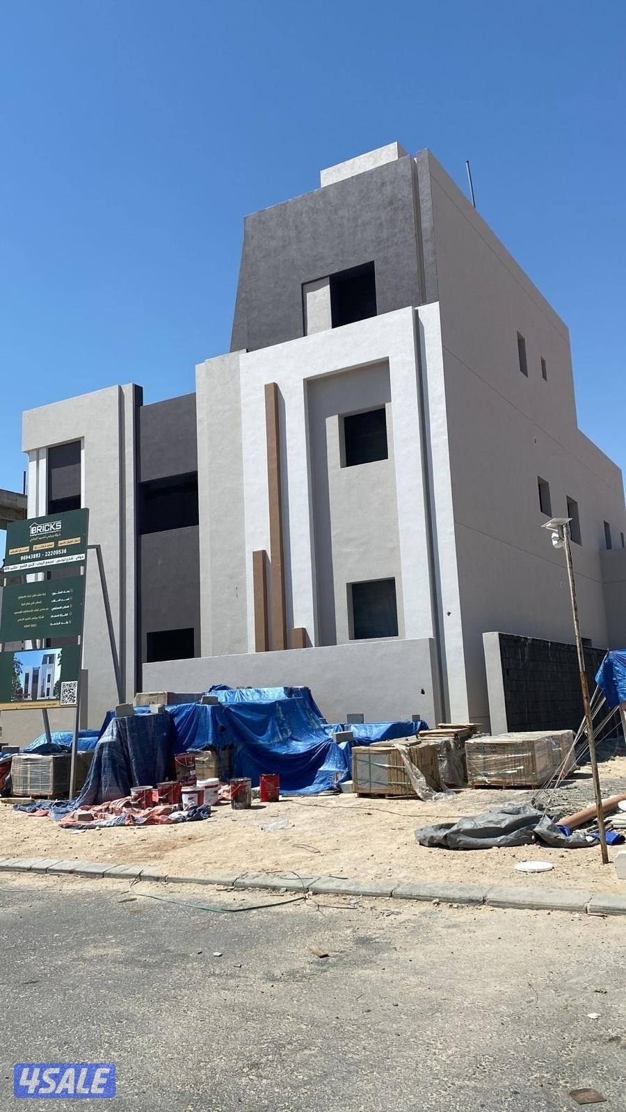 للبيع قسيمة بـ المطلاع دورين وربع /تشطيب سوبر ديلوكس/ خطوات من الخدمات1