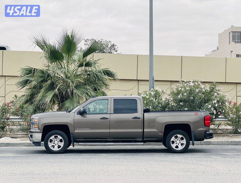 للبيع سلفرادو Z71 20144