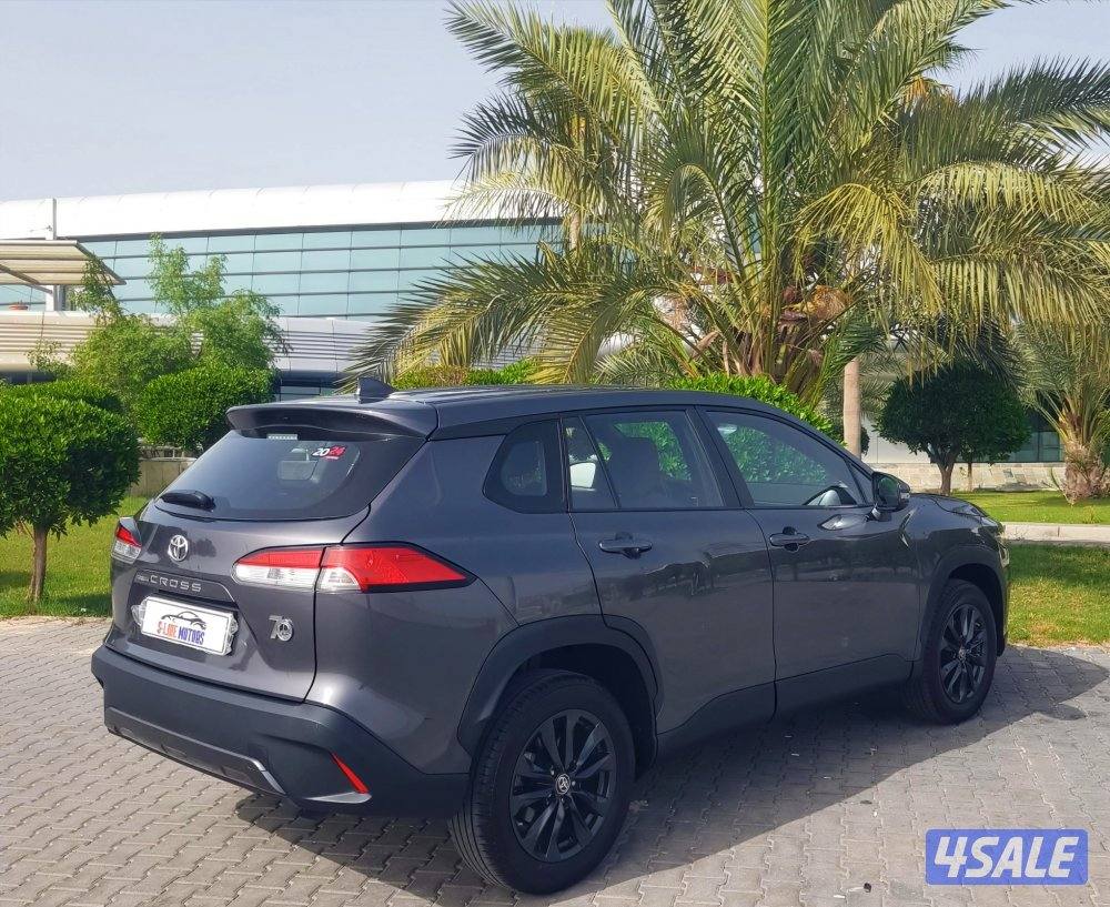 للبيع تويوتا كورولا كروس موديل 2024 عداد 10 آلاف فقط صبغ وكاله2